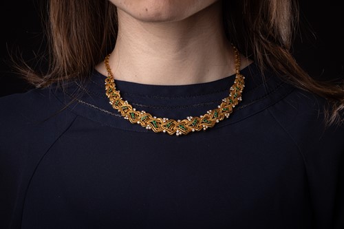 Lot 61 - An emerald and diamond parure; comprising a...