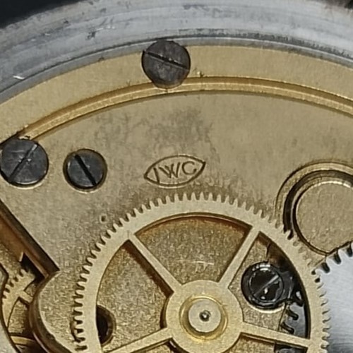 Lot 385 - IWC - A B-UHR Pilot's Navigation Watch...