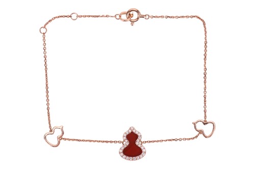 Lot 213 - A Qeelin 'Wulu' bracelet set with carnelian...