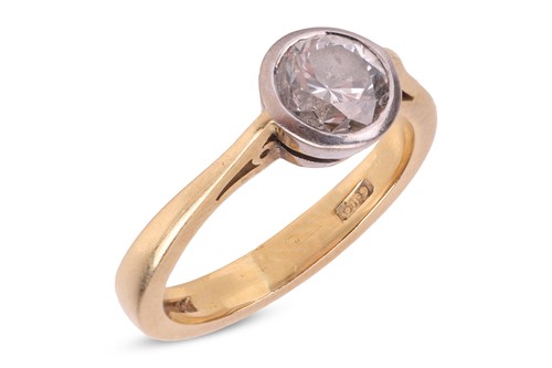 Lot 238 - A diamond solitaire ring, with a round...