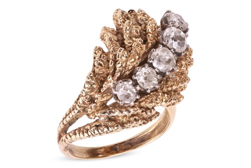 Lot 65 - A Modernist diamond-set cocktail ring in the...
