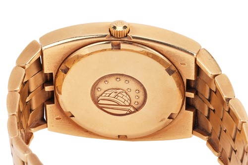 Lot 203 - Omega – An ‘18K’ Gold Automatic Constellation...