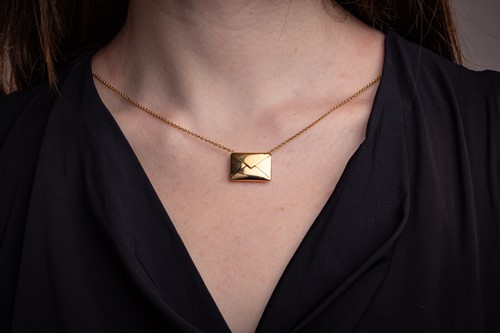 Lot 180 - Tiffany & Co. - A ‘Sweet Nothing’ necklace in...
