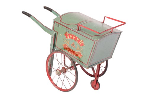 Lot 32 - A Lines Bros.'Baker and Confectioner' toy...