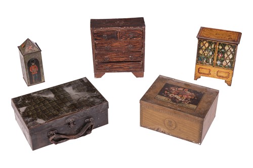 Lot 11 - An unusual WWI era Huntley & Palmers sentry...