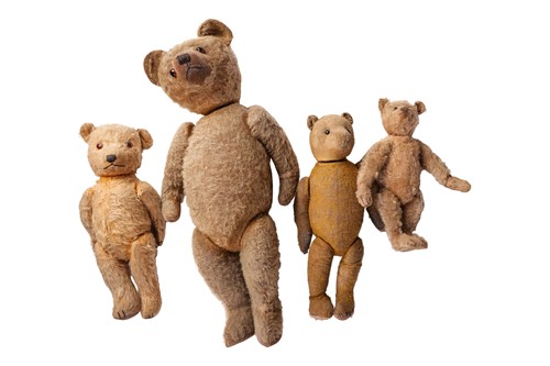 Lot 28 - An early 20th century mohair teddy bear,...