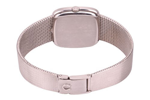 Lot 204 - Omega – An ‘18K’ Automatic Constellation...