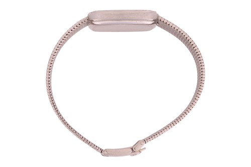 Lot 204 - Omega – An ‘18K’ Automatic Constellation...