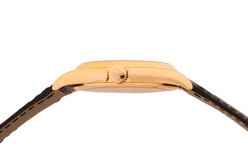 Lot 223 - Patek Philippe – A Fine 18ct Rose Gold World...