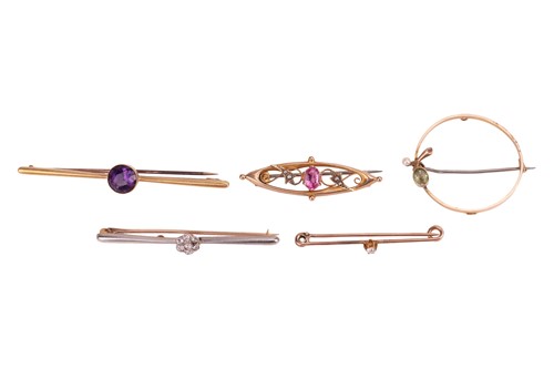 Lot 45 - A collection of five gem-set brooches;...