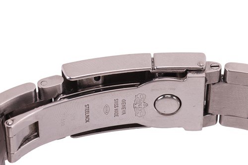 Lot 215 - Rolex – An Oyster Perpetual Cosmograph Daytona...