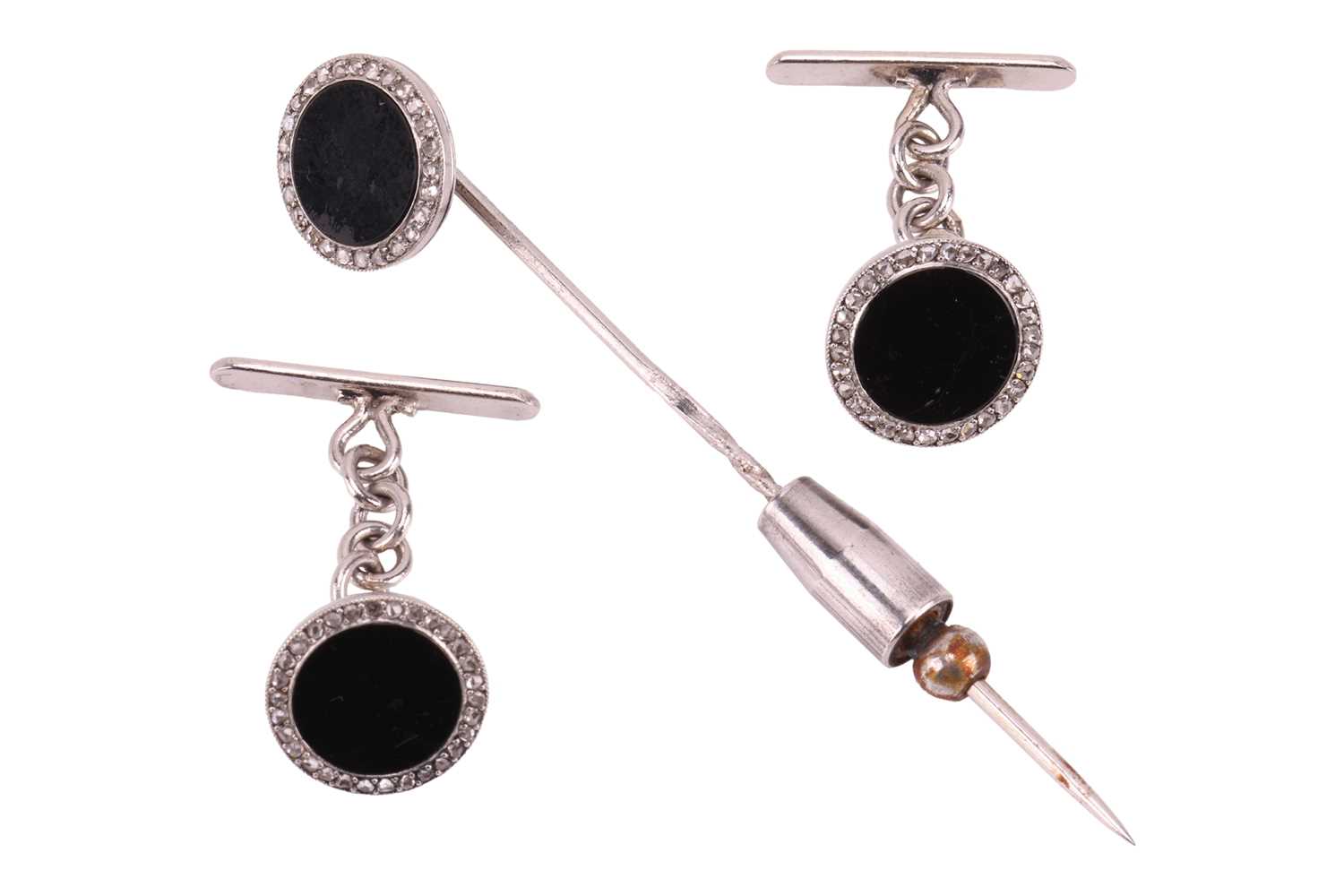 Lot 41 - Cartier - A pair of Art Deco cufflinks and a...