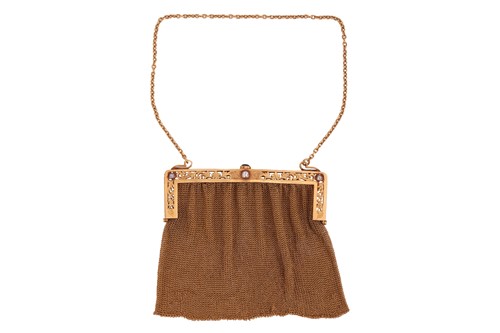 Lot 228 - An early 20th century American gem-set mesh...