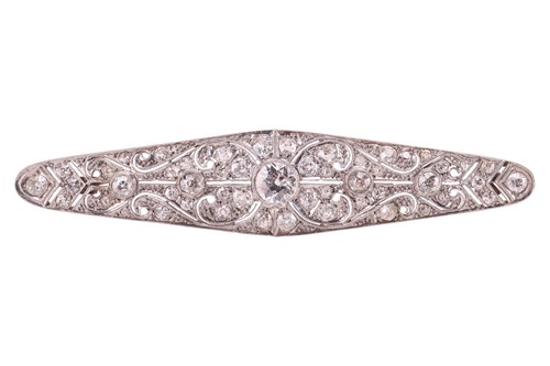 Lot 39 - An early 20th century diamond-set bar brooch,...