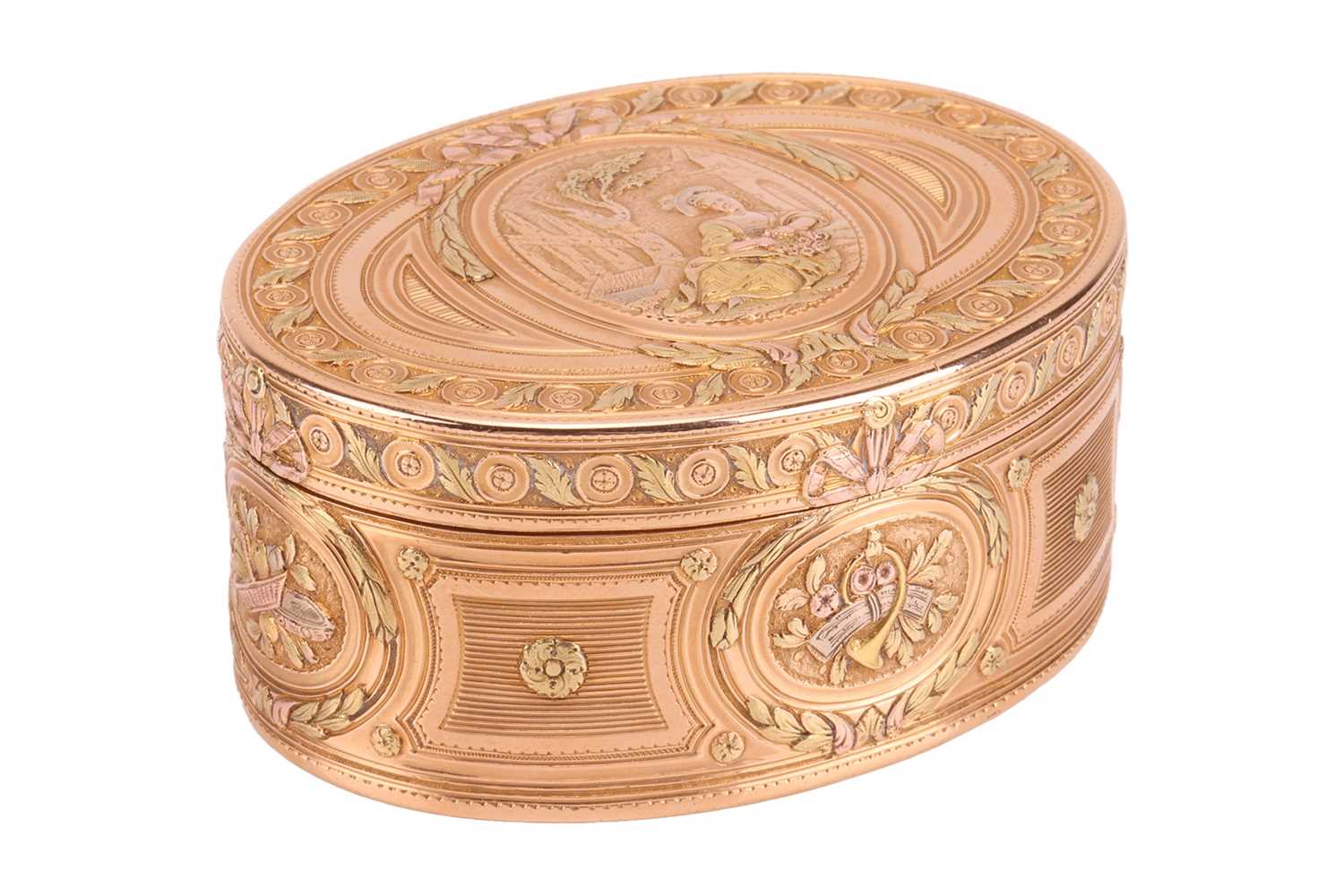 Lot A Louis XV vari-coloured snuff box, of oval...