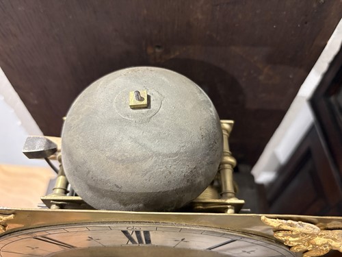 Lot 21 - A William & Mary walnut and marquetry 8-day...