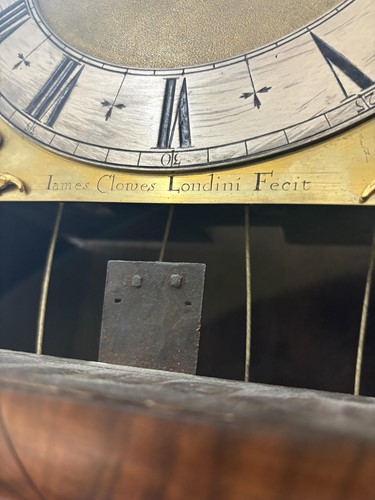 Lot 21 - A William & Mary walnut and marquetry 8-day...