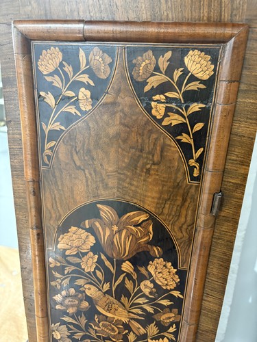 Lot 21 - A William & Mary walnut and marquetry 8-day...