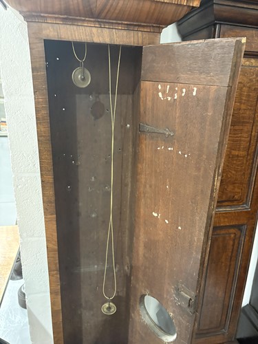 Lot 21 - A William & Mary walnut and marquetry 8-day...