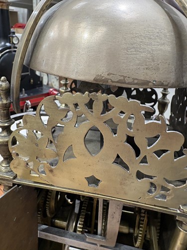 Lot 4 - A George I brass 30-hour lantern clock,...