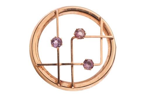 Lot 41 - A Finnish amethyst-set brooch in 9ct yellow...