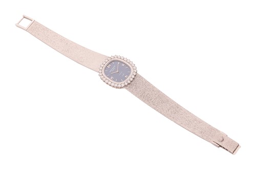 Lot Patek Philippe x Asprey – A Diamond-Set Dress...