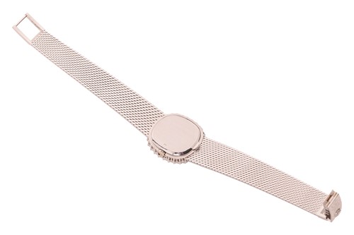 Lot Patek Philippe x Asprey – A Diamond-Set Dress...