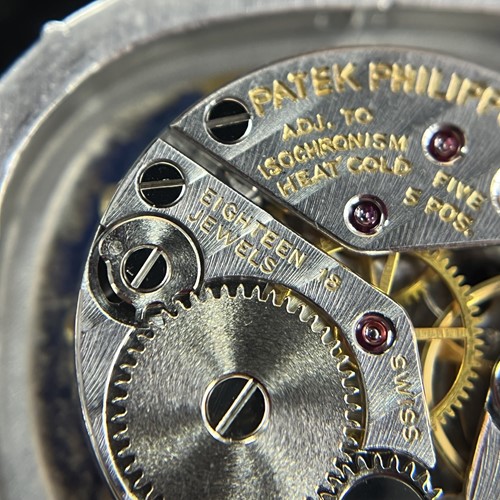 Lot Patek Philippe x Asprey – A Diamond-Set Dress...