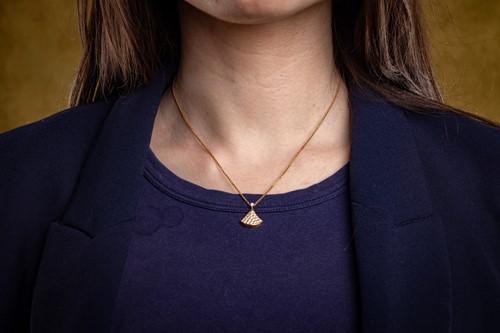 Lot 91 - Bulgari - Diva’s Dream necklace in 18ct yellow...