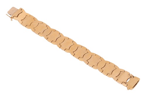 Lot A fancy link bracelet, comprising a series of...