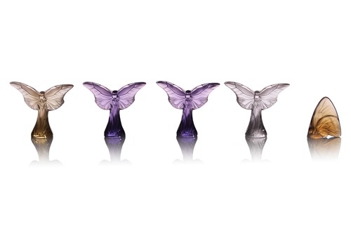 Lot 165 - A contemporary Lalique 'Papillon Rosee' glass...
