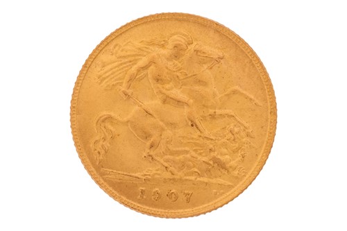 Lot 62 - An Edward VII 1907 Half Sovereign.