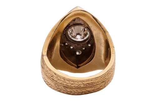 Lot A gentleman’s dress ring set with diamonds,...