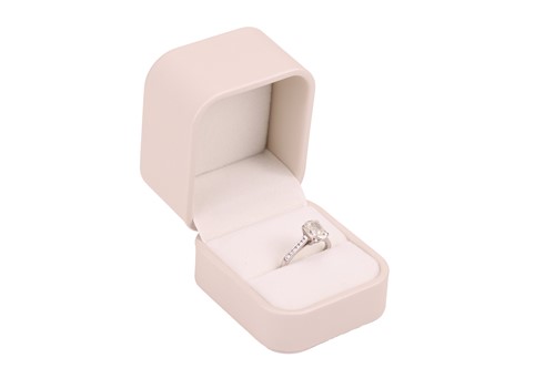 Lot A diamond solitaire ring in 18ct white gold,...