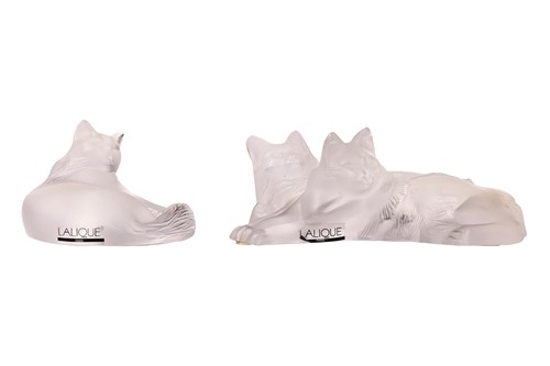 Lot 166 - A boxed Lalique 'Happy & Heggie' cat group,...