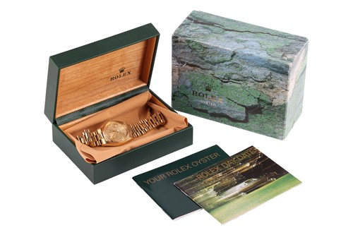 Lot Rolex – An ‘18K’ Oyster Perpetual Day-Date 36...