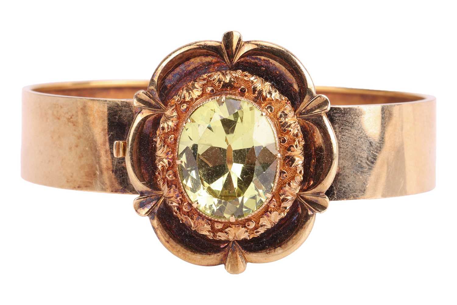 Lot A Victorian floral hinged bangle set with...