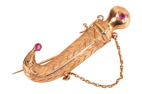 Lot 192 - A jambiya dagger brooch, embellished with...