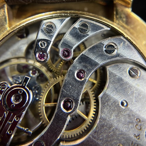 Lot Patek Philippe – A Gentleman’s ‘18K’ Dress...