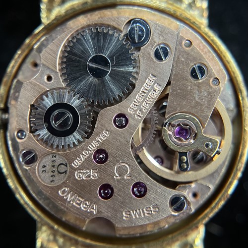 Lot Omega – An 18ct Gold Dress Watch Reference:...