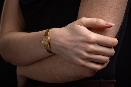 Lot Omega – An 18ct Gold Dress Watch Reference:...