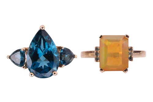 Lot 52 - Two gem-set rings in 9ct gold; to contain a...