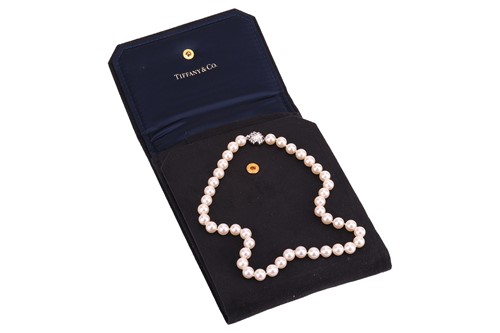 Lot 243 - Tiffany & Co - A freshwater single-strand...
