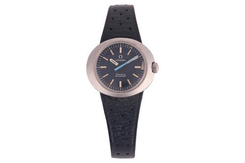 Lot 223 - Omega – Geneve Dynamic Year: circa 1970 Bezel:...