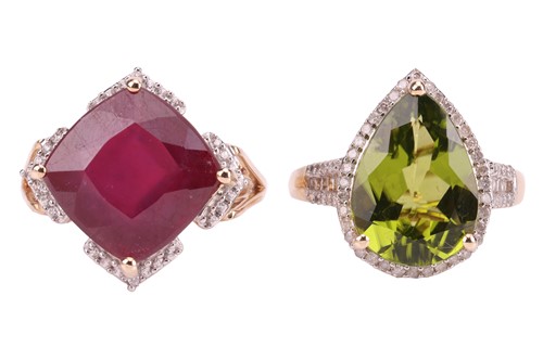 Lot 95 - Two rings; comprising a pear-shaped peridot...