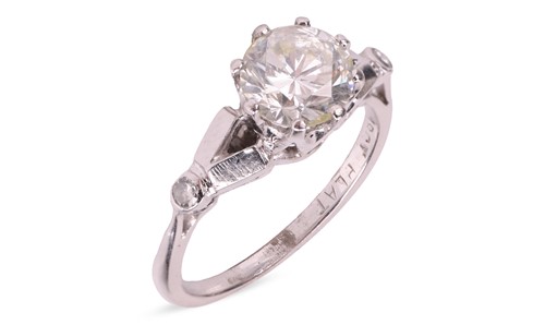 Lot 125 - A diamond single-stone ring, the eight-claw...