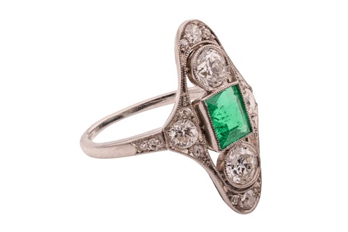 Lot An early 20th Century emerald and diamond...