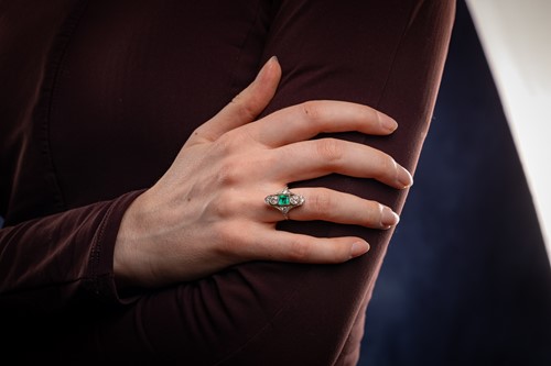 Lot An early 20th Century emerald and diamond...