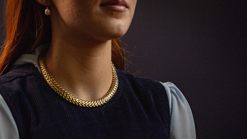 Lot 259 - Tiffany & Co. - a ‘Vannerie’ necklace in 18ct...