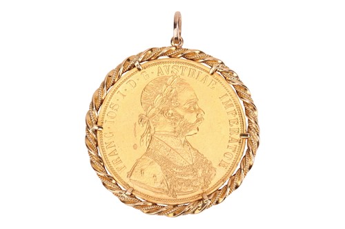 Lot A 1915 Austrian 4 Ducat coin pendant, mounted...